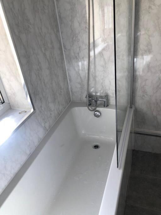 Modern 2 Bed Sleep 5 Close To Anfield Stadium Villa Liverpool Buitenkant foto