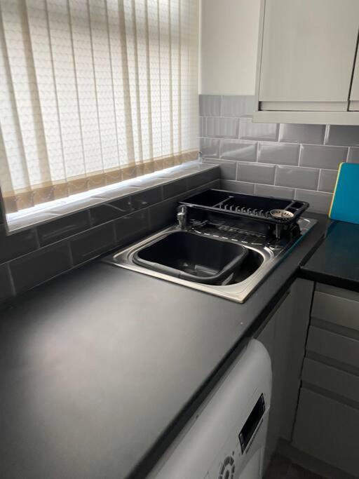 Modern 2 Bed Sleep 5 Close To Anfield Stadium Villa Liverpool Buitenkant foto